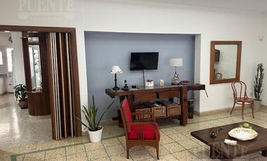 Casa en  Lomas de Zamora