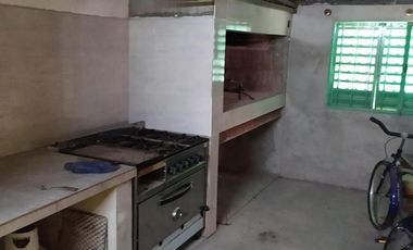 Depósito en venta - 2 Galpones - Rosario