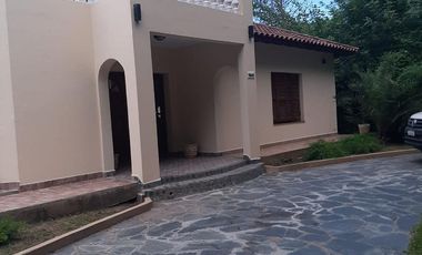 Casa en  VENTA ó PERMUTA