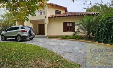 Casa en  VENTA ó PERMUTA