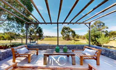 Casa en venta en Costa Esmeralda, barrio Ecuestre