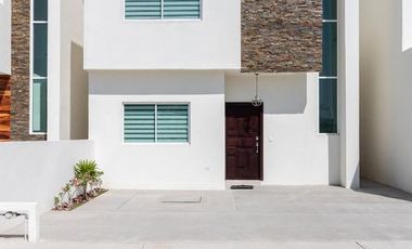 CASA EN RENTA EN RESIDENCIAL CORONADO