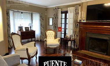 Importante Chalet en Venta en Monte Grande sobre lote de 1400 m2