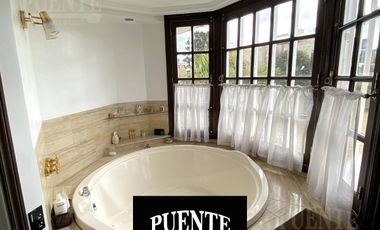 Importante Chalet en Venta en Monte Grande sobre lote de 1400 m2