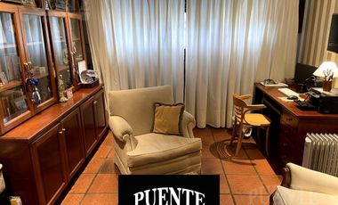 Importante Chalet en Venta en Monte Grande sobre lote de 1400 m2