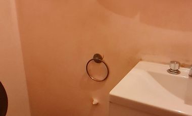 Gran oportunidad en Florida: casa de 4 ambientes con patio, terraza y cochera para refaccionar.