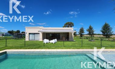 VENTA CASA 4 DORMITORIOS AREA 60  LA VICTORIA