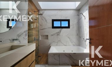 VENTA CASA 4 DORMITORIOS AREA 60  LA VICTORIA