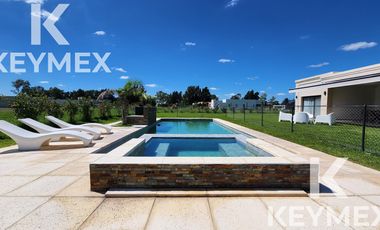 VENTA CASA 4 DORMITORIOS AREA 60  LA VICTORIA