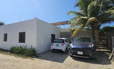 CASA MANGLAR EN VENTA EN SAN CRISANTO, SINANCHE