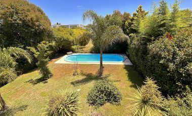 Propiedad en 2 Plantas a la Venta en Altos de Hudson I