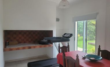 Propiedad en 2 Plantas a la Venta en Altos de Hudson I