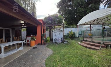 Casa en Venta en San Andrés - Sobre Lote 986 m2