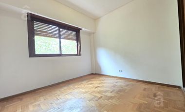 Departamento 3 amb con cochera,  en zona céntrica - Venta - Villa Ballester