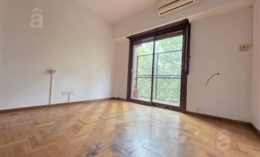 Departamento 3 amb con cochera,  en zona céntrica - Venta - Villa Ballester