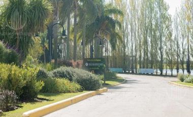 Casa en  La Magdalena - Canning