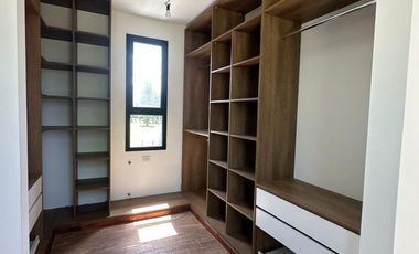 Casa en  La Magdalena - Canning