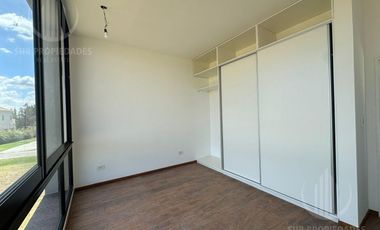 Casa en  La Magdalena - Canning