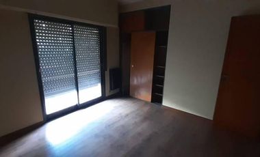 Duplex 3Amb s/Exp *Excelente ubicación*