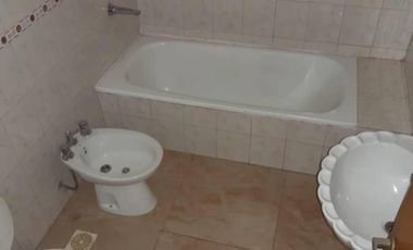 Duplex 3Amb s/Exp *Excelente ubicación*
