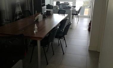 EXCELENTE OFICINA EN VENTA