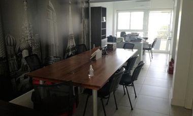 EXCELENTE OFICINA EN VENTA