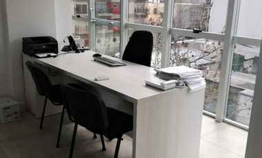 EXCELENTE OFICINA EN VENTA