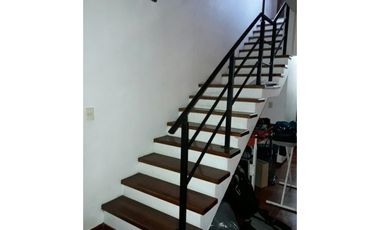 CASA EN VENTA 4 amb / mas   1 depto de 2 ambientes/o quincho  terreno propio APTO CREDITO