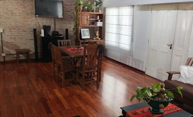 CASA EN VENTA 4 amb / mas   1 depto de 2 ambientes/o quincho  terreno propio APTO CREDITO