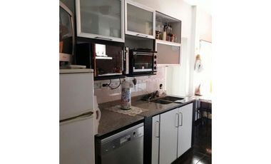 CASA EN VENTA 4 amb / mas   1 depto de 2 ambientes/o quincho  terreno propio APTO CREDITO