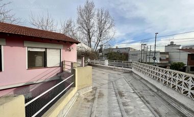 4 amb c/garage pasante y depósito - Venta Directa - Oportunidad!!!