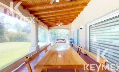 VENTA CASA DE 3 DORMITORIOS EN MIRALAGOS