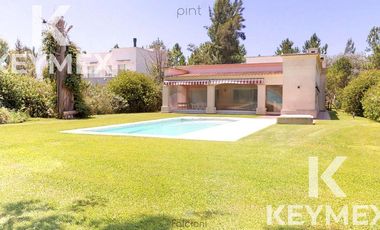 VENTA CASA DE 3 DORMITORIOS EN MIRALAGOS