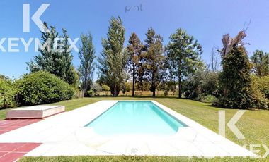 VENTA CASA DE 3 DORMITORIOS EN MIRALAGOS