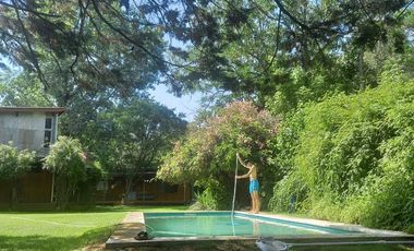 Las Chacras - Ing Maschwitz | ALQUILER DE VERANO | Encantadora Casa de Madera c/Hermoso Jardin