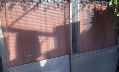 Casa en venta - 4 Dormitorios 1 Baño 1 Cochera - Quilmes