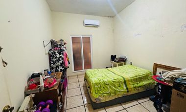 Casa en venta en Veracruz con local comercial Col. Díaz Serdán