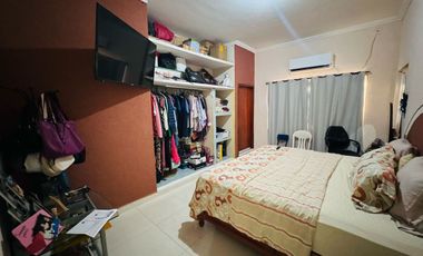 Casa en venta en Veracruz con local comercial Col. Díaz Serdán