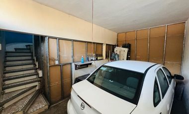 Casa en venta en Veracruz con local comercial Col. Díaz Serdán