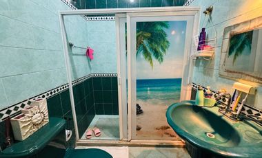 Casa en venta en Veracruz con local comercial Col. Díaz Serdán