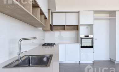 Departamento con 3 dormitorios en suite a estrenar en Infinity Towers Olivos