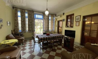 Casa - Banfield Oeste