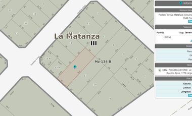 Venta de Galpon en Tablada - En bloque con dos departamentos de 3 ambientes -