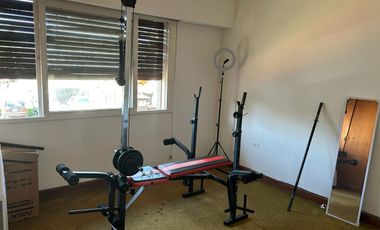 3 locales con vivienda en venta en glew