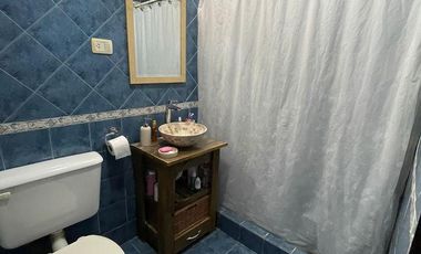 Galpón de 9 x 25 con monoambiente divisible en planta alta - Wilde