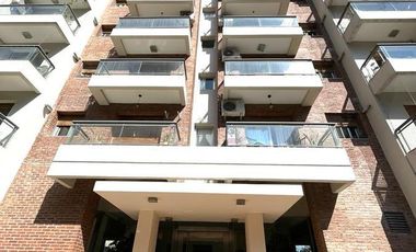 VENTA MODERNO DEPTO! 2AMB C/COCHERA A UNA CUADRA DE PLAZA CONESA  QUILMES