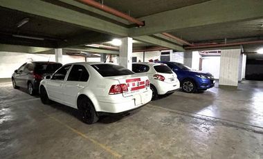 VENTA MODERNO DEPTO! 2AMB C/COCHERA A UNA CUADRA DE PLAZA CONESA  QUILMES