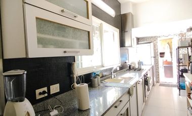 Casa EN VENTA- VILLA BALLESTER - SAN MARTIN