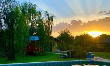 Casa en venta - 4 Dormitorios 4 Baños - 3.000Mts2 - La Plata