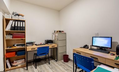 VENTA - 6 AMBIENTES - DEPENDENCIA - APTO PROF. - BALCÓN CORRIDO - 2 PATIOS - BAULERA - RECOLETA